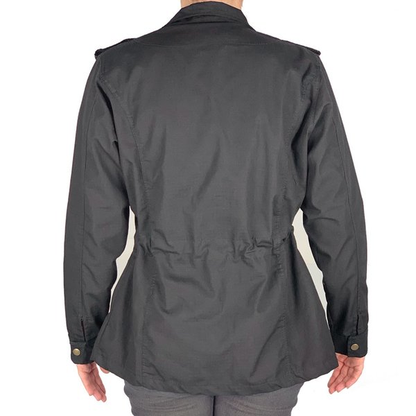 jaqueta preta costas